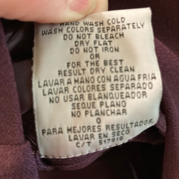 Suit - Women’s Danny and Nicole pantsuit - Picture 7 of 7